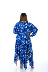 Elegant Women's Blue Camouflage