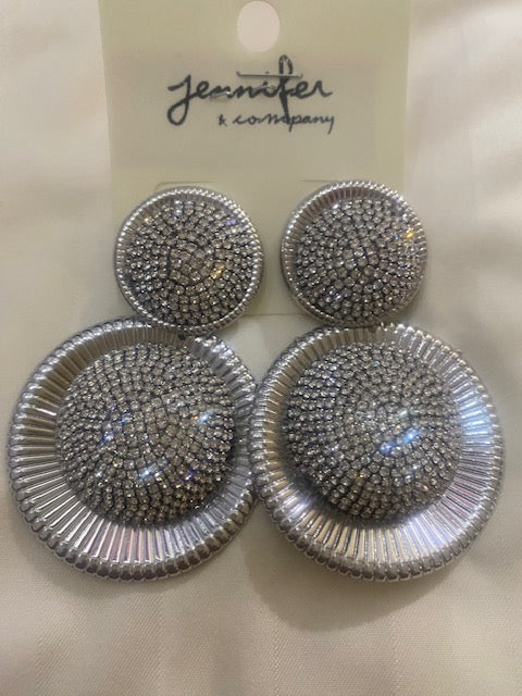 Beautiful round gold earrings for women